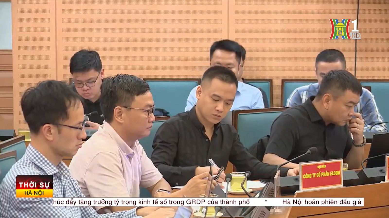 ELCOM tham gia cho ý kiến tại Hội nghị của UBND thành phố Hà Nội về thúc đẩy tạo lập dữ liệu phục vụ chuyển đổi số
