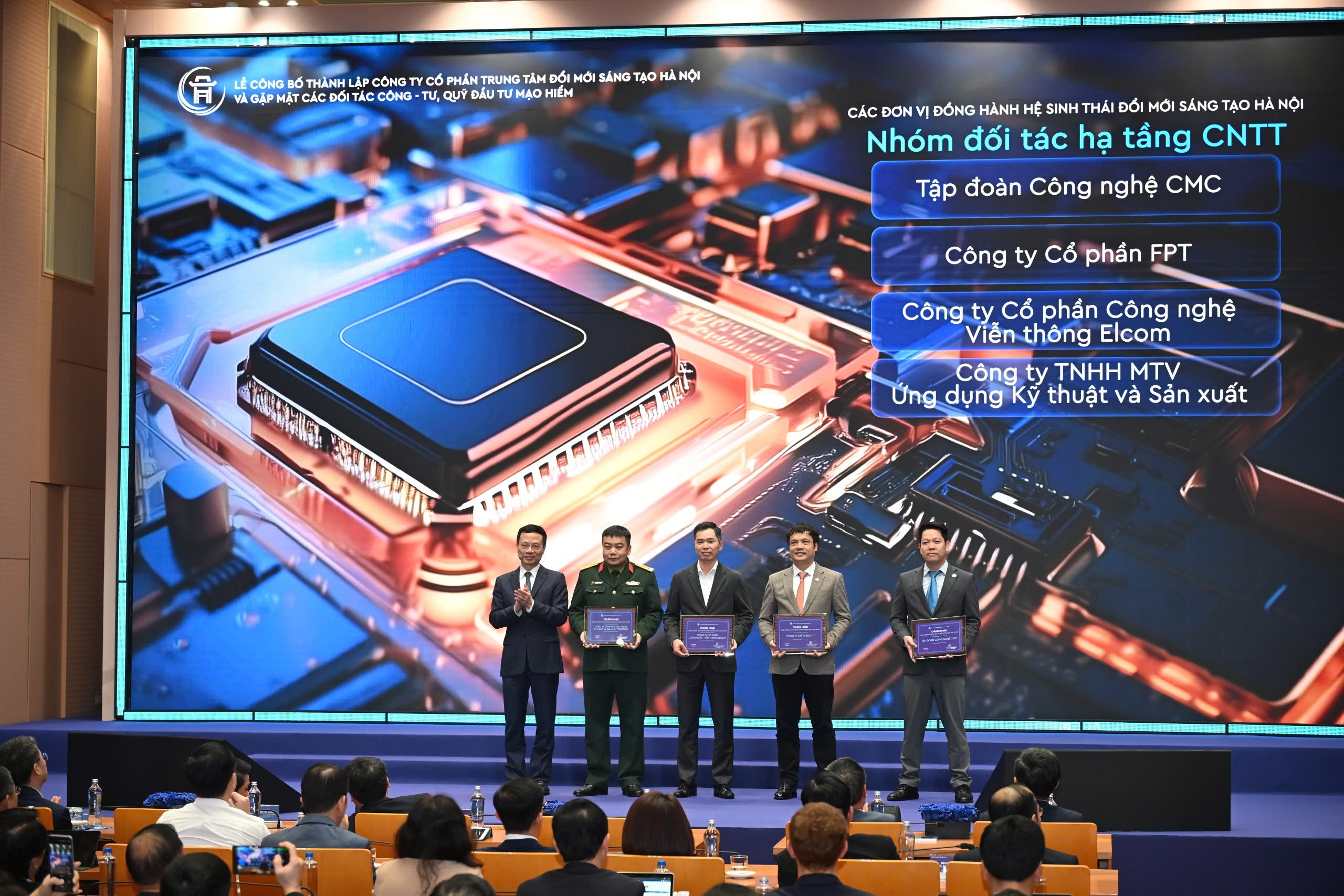 ELCOM đồng hành cùng Hà Nội đổi mới sáng tạo, tăng tốc chuyển đổi số