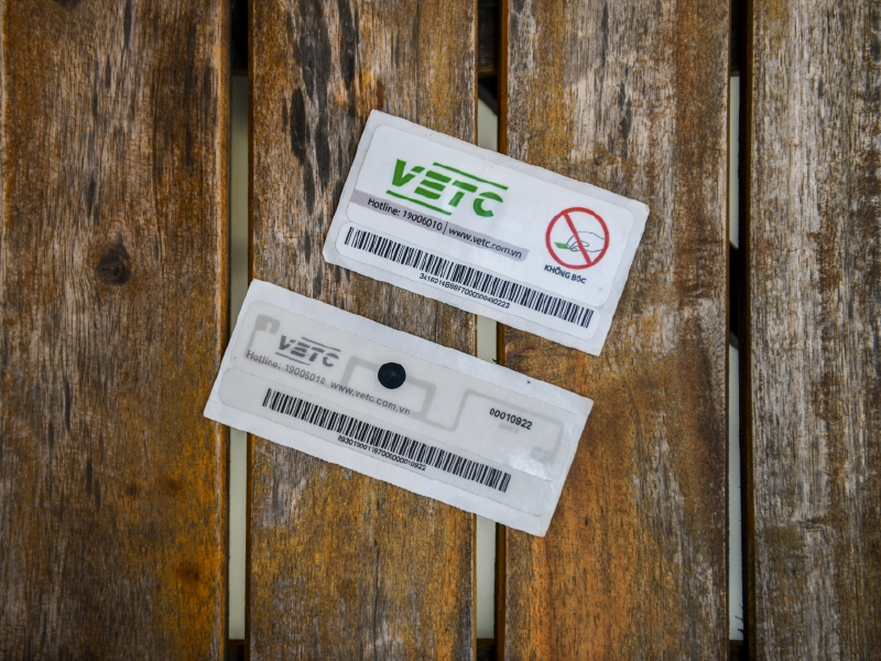 Viettel Sơn La hỗ trợ miễn phí dán thẻ qua trạm thu phí không dừng ePass  cho các xe ô tô