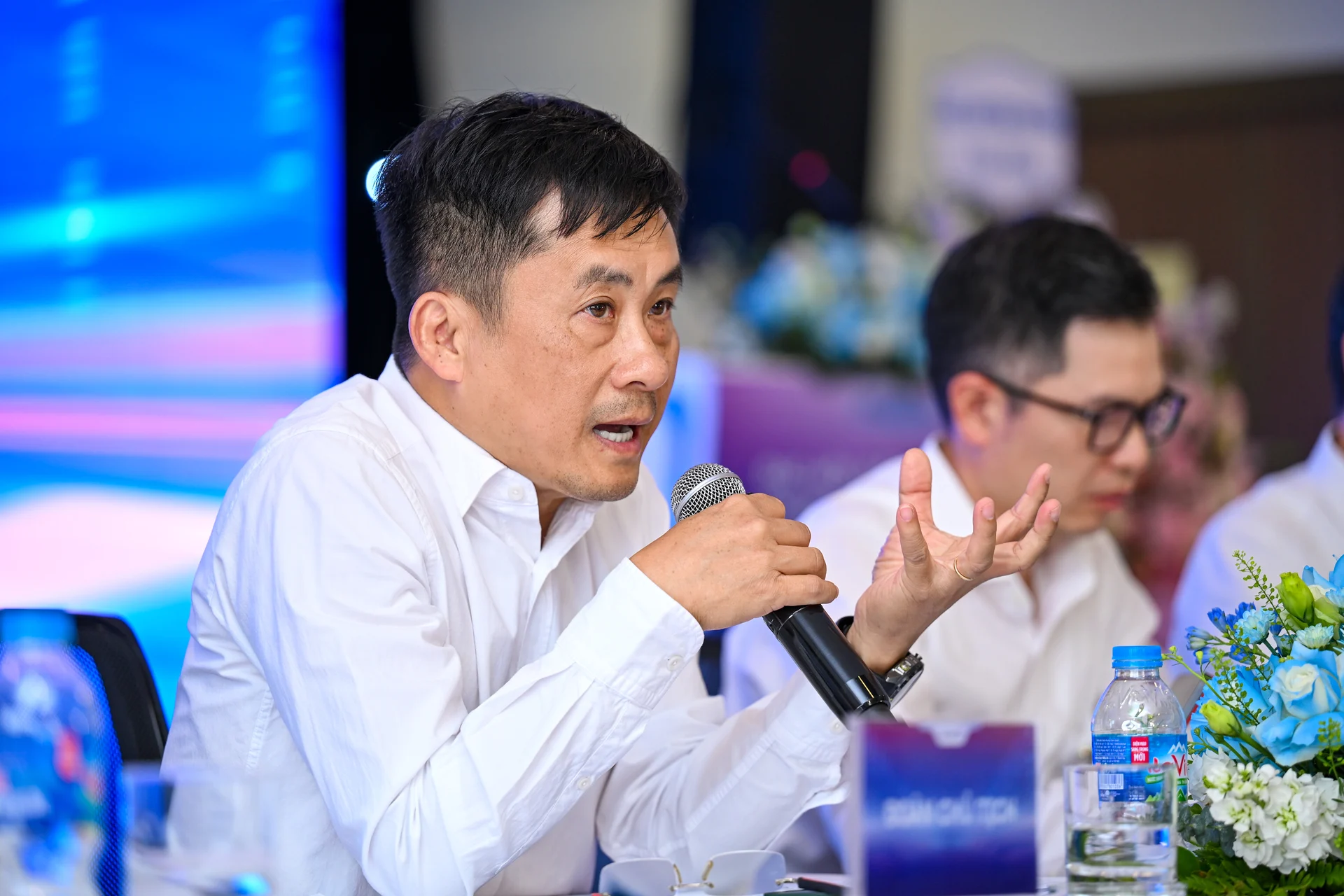 Lãi tăng 111%, Chủ tịch Elcom Phan Chiến Thắng muốn gom thêm cổ phiếu